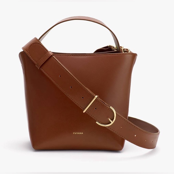 Cuyana Handbags - CUYANA Mini Linea Bucket Bag in Dark Chestnut Smooth Leather